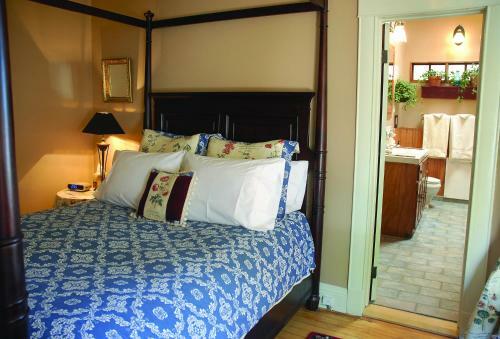 Downtown Historic Bed & Breakfast