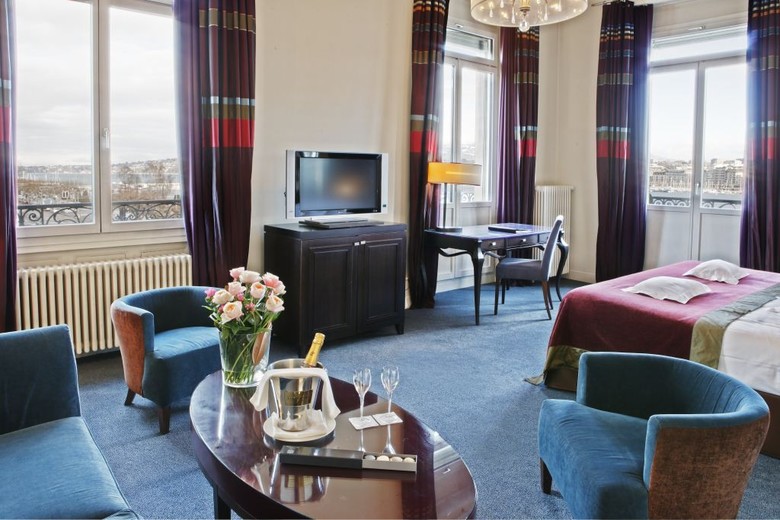 Hotel De La Paix