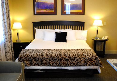 Posada The Parker Inn And Suites