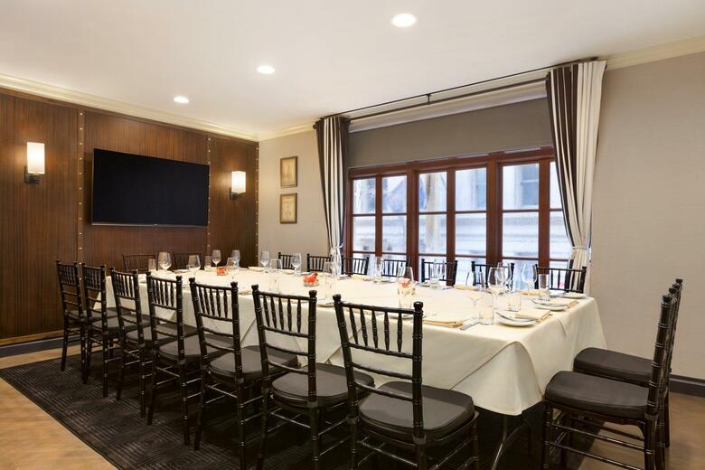 Hotel The Iroquois New York