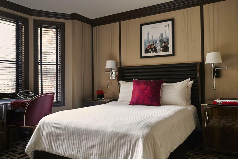 Hotel The Iroquois New York