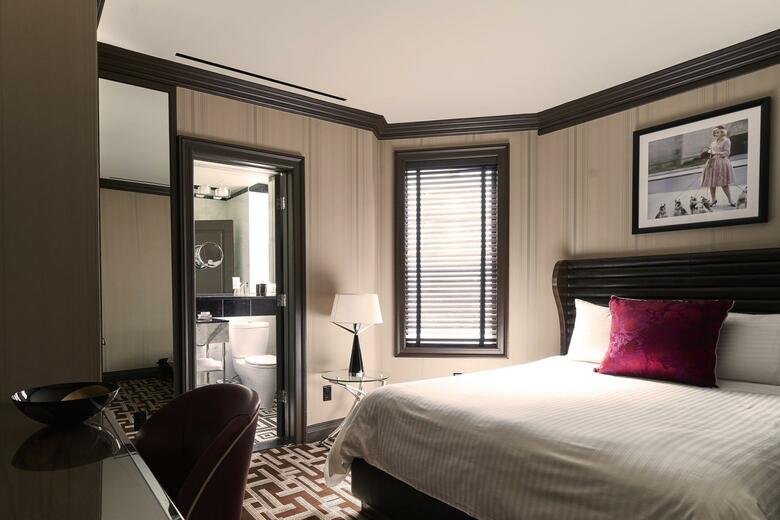Hotel The Iroquois New York