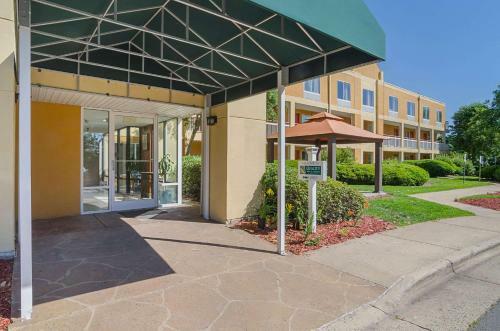 Hotel Quality Inn & Suites Medical Park