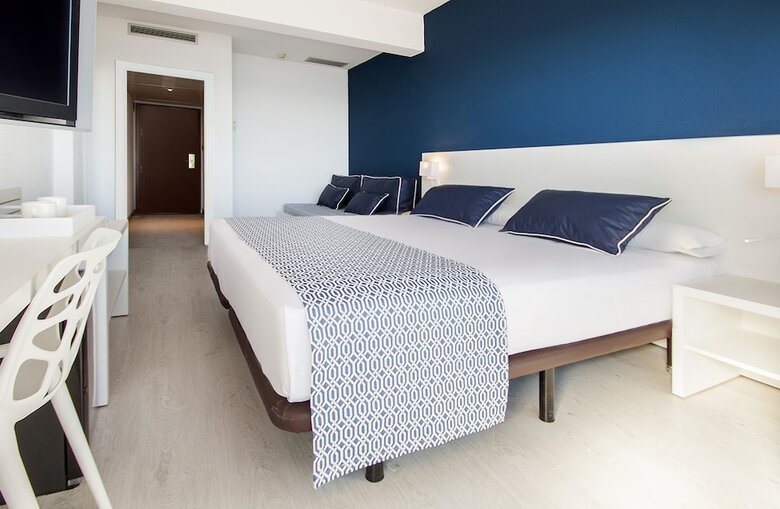 Hotel Catalonia Del Mar