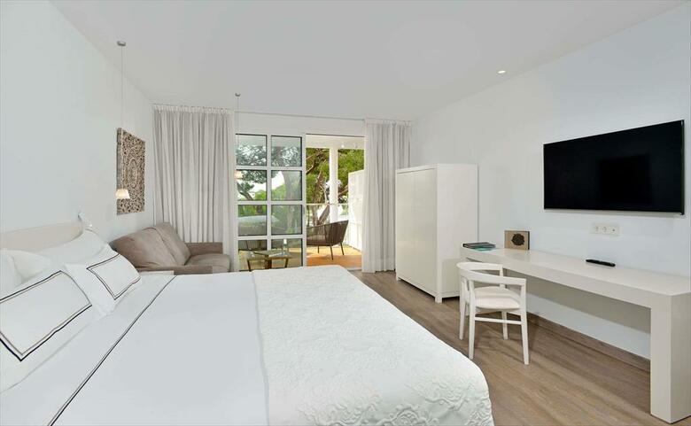 Melia Cala D�or Boutique Hotel