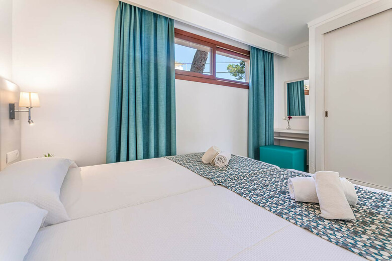 Apartamentos Playa Ferrera