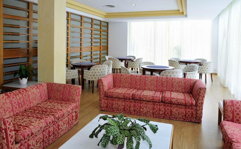 Aparthotel Hipotels Bahia Grande