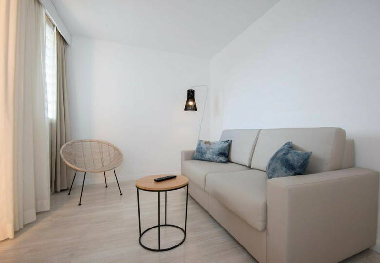 Hotel Globales Cala Bona Suites Globales