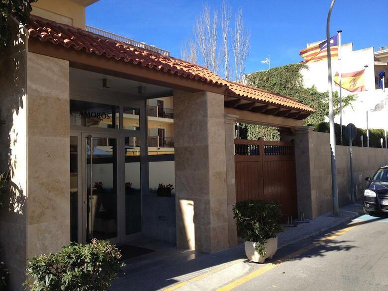 Hotel Amoros