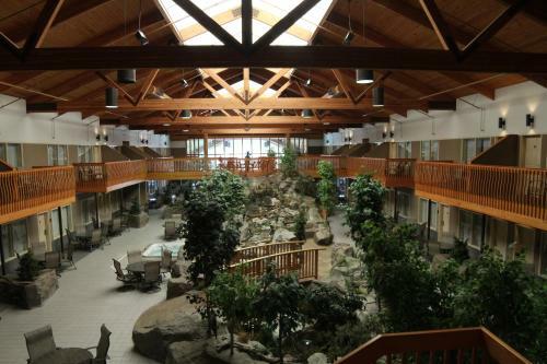 Hotel C'mon Inn Grand Forks