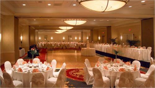 Hotel Doubletree By Hilton Cleveland East Beachwood
