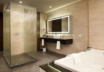 Hotel Metropolitan At The 9, Autograph Collection