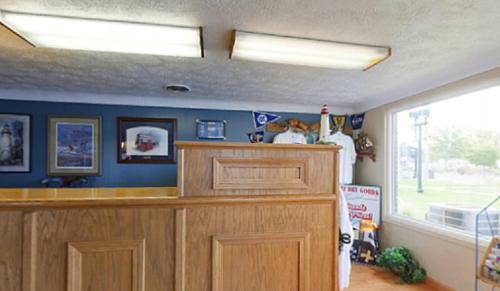 Motel Americas Best Value Inn Port Clinton
