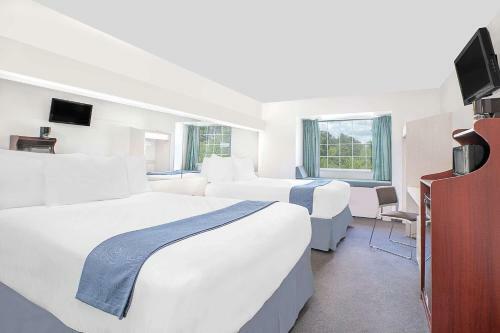 Hotel Microtel Inn & Suites By Wyndham Broken Bow