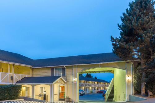 Hotel Super 8 By Wyndham Coos Bay/north Bend