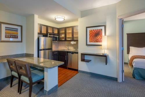 Hotel Staybridge Suites Wilmington - Brandywine Valley
