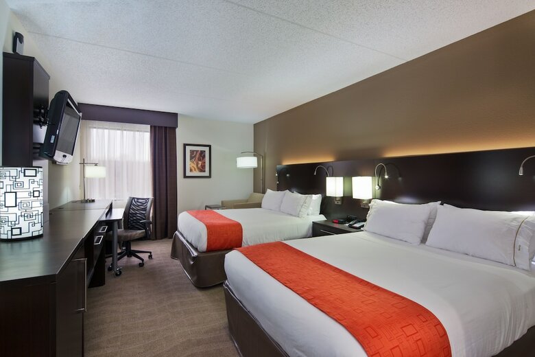 Hotel Holiday Inn Express Harrisburg Ne