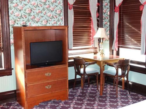 Hotel Iron Horse Inn - Deadwood