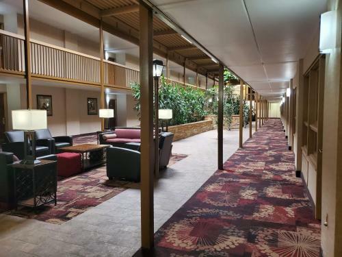 Best Western Ramkota Hotel Watertown