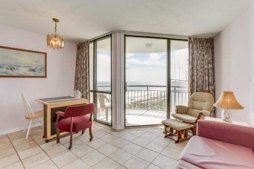 Apartamento Oceanview Condo 702