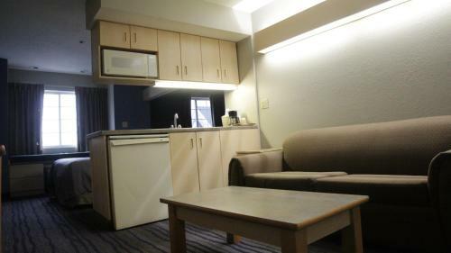 Hotel America's Best Value Inn And Suites - Jackson