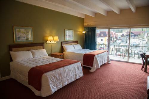 Hotel River Terrace Resort & Convention Center