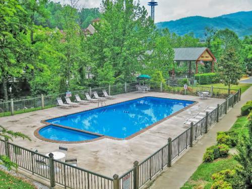 Hotel River Terrace Resort & Convention Center