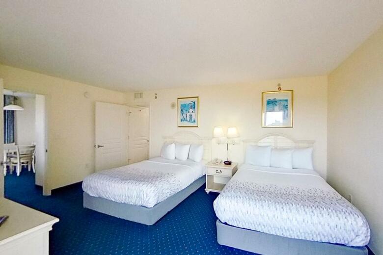 Hotel Bay Watch Resort & Conference Center