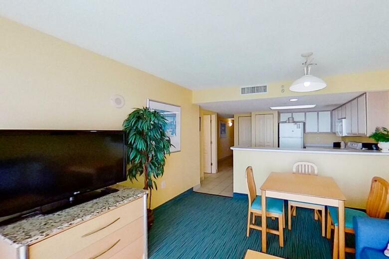 Hotel Bay Watch Resort & Conference Center
