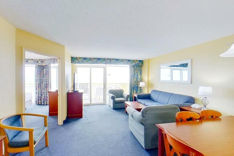 Hotel Bay Watch Resort & Conference Center