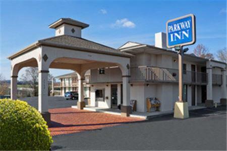 Motel Parkway Inn