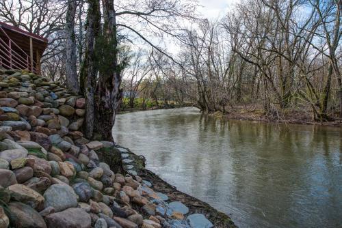 Hotel River Bend Inn - Pigeon Forge