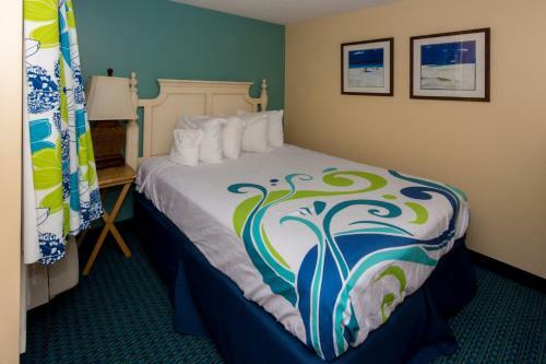 Hotel Peppertree By The Sea