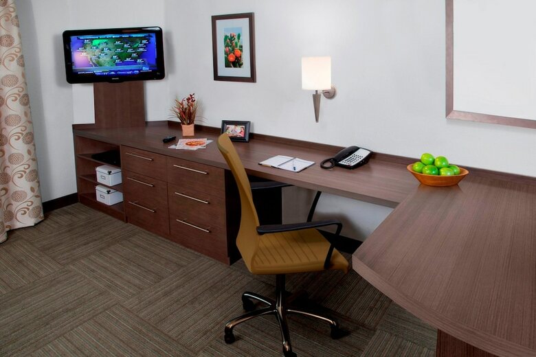 Hotel Candlewood Suites Bay City