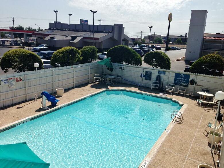 Motel 6 Austin Midtown