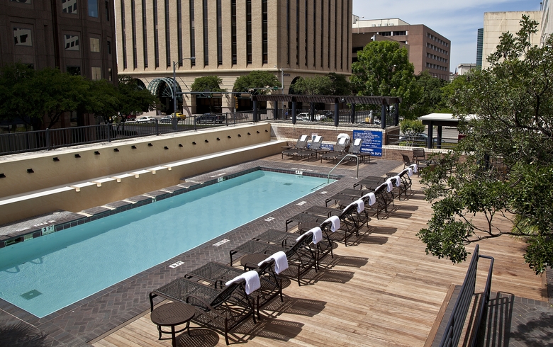Hotel Doubletree Suites By Hilton Austin