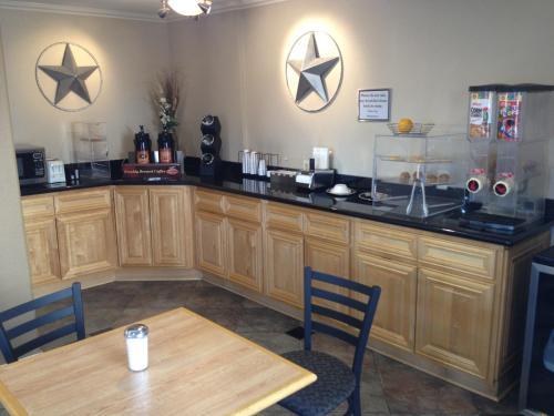 Motel Americas Best Value Inn And Suites Desoto