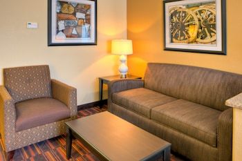 Hotel Holiday Inn Express And Suites Granbury