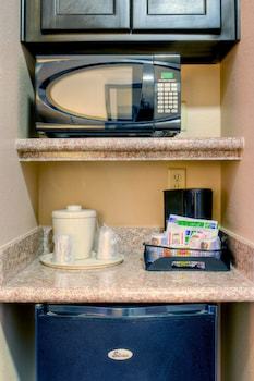 Hotel Holiday Inn Express And Suites Granbury