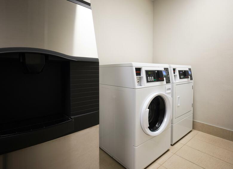 Holiday Inn Express Hotel And Suites Dfw-grapevine