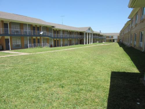 Hotel Bella Vista Inn And Suites