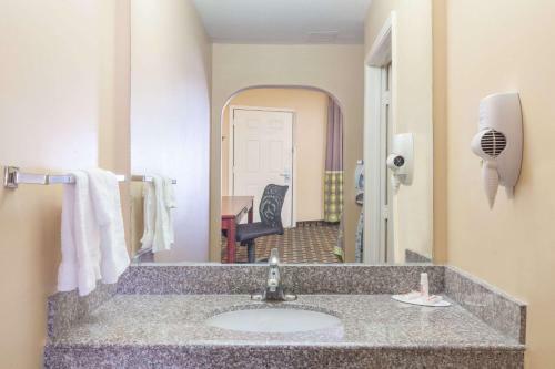 Motel Super 8 Houston Willowbrook