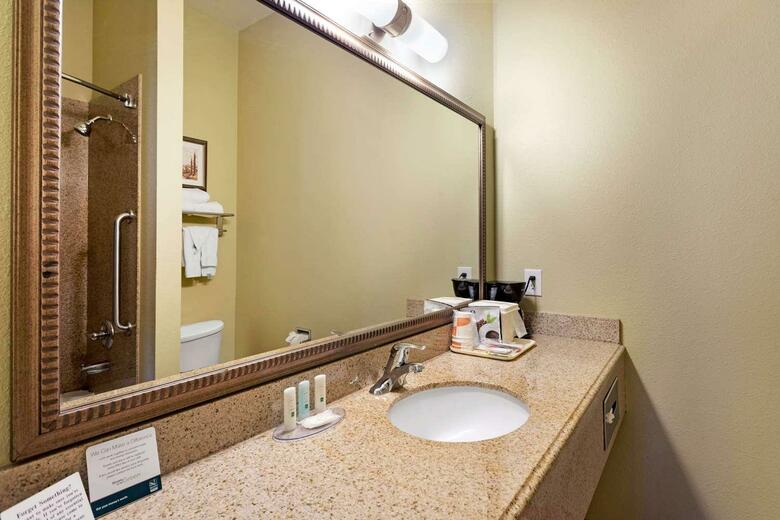 Hotel Quality Inn & Suites La Porte