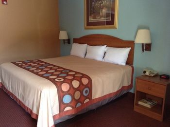 Motel Super 8 Laredo