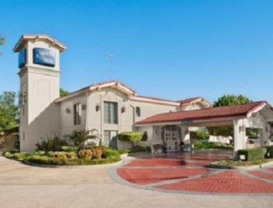 Motel Baymont Inn And Suites Longview