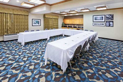 Hotel Country Inn And Suites Lubbock