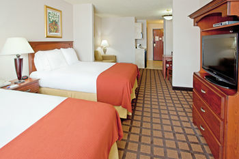 Holiday Inn Express Hotel & Suites Longview