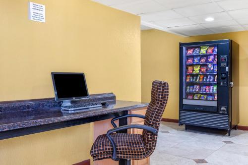 Motel Econo Lodge Inn & Suites Tyler