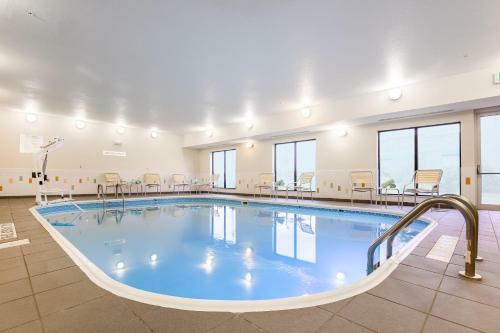 Hotel Fairfield Inn & Suites Victoria