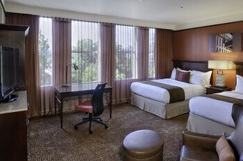 The Emily Morgan San Antonio - A Doubletree By Hilton Hotel